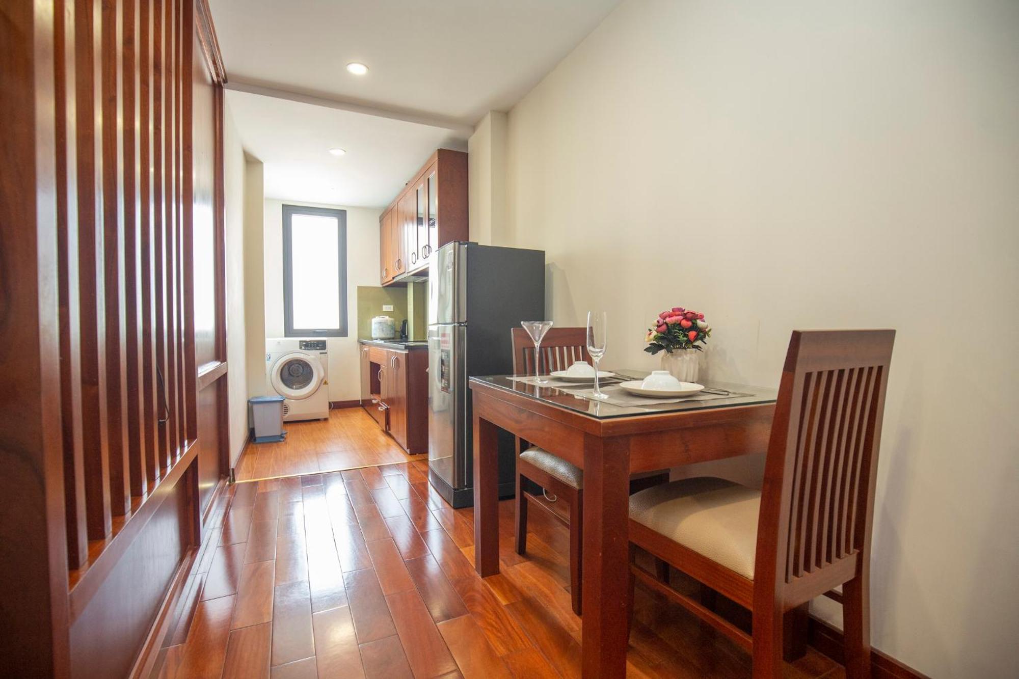 Sumitomo10 Apartment - Lane 12 Dao Tan Street Ханой Екстериор снимка