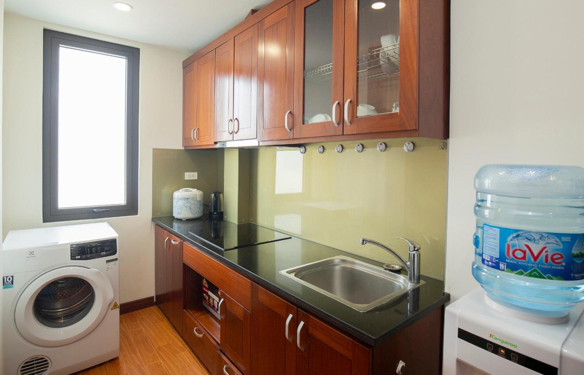 Sumitomo10 Apartment - Lane 12 Dao Tan Street Ханой Екстериор снимка