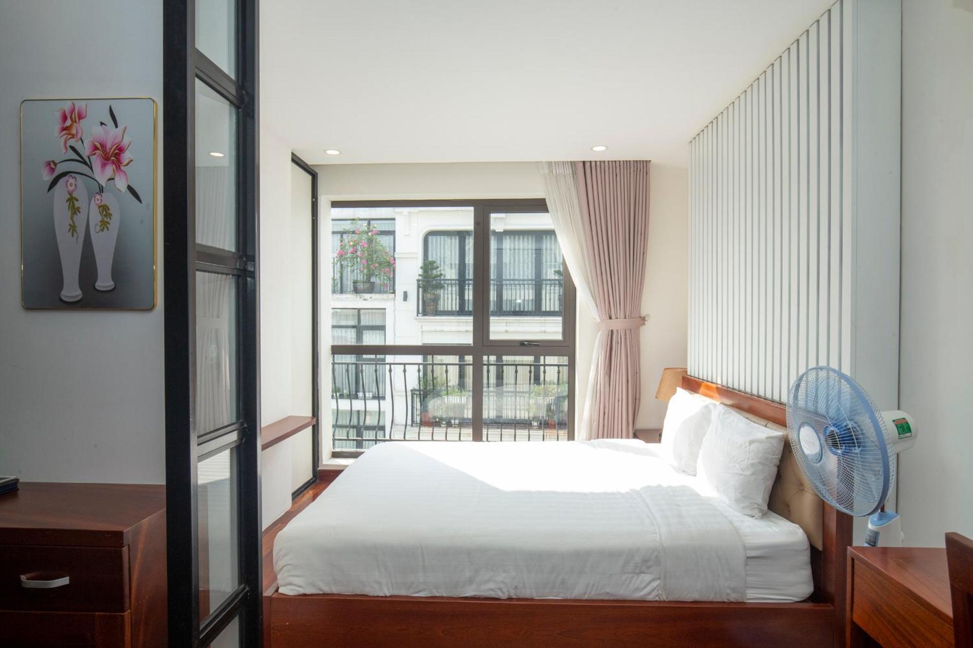 Sumitomo10 Apartment - Lane 12 Dao Tan Street Ханой Екстериор снимка