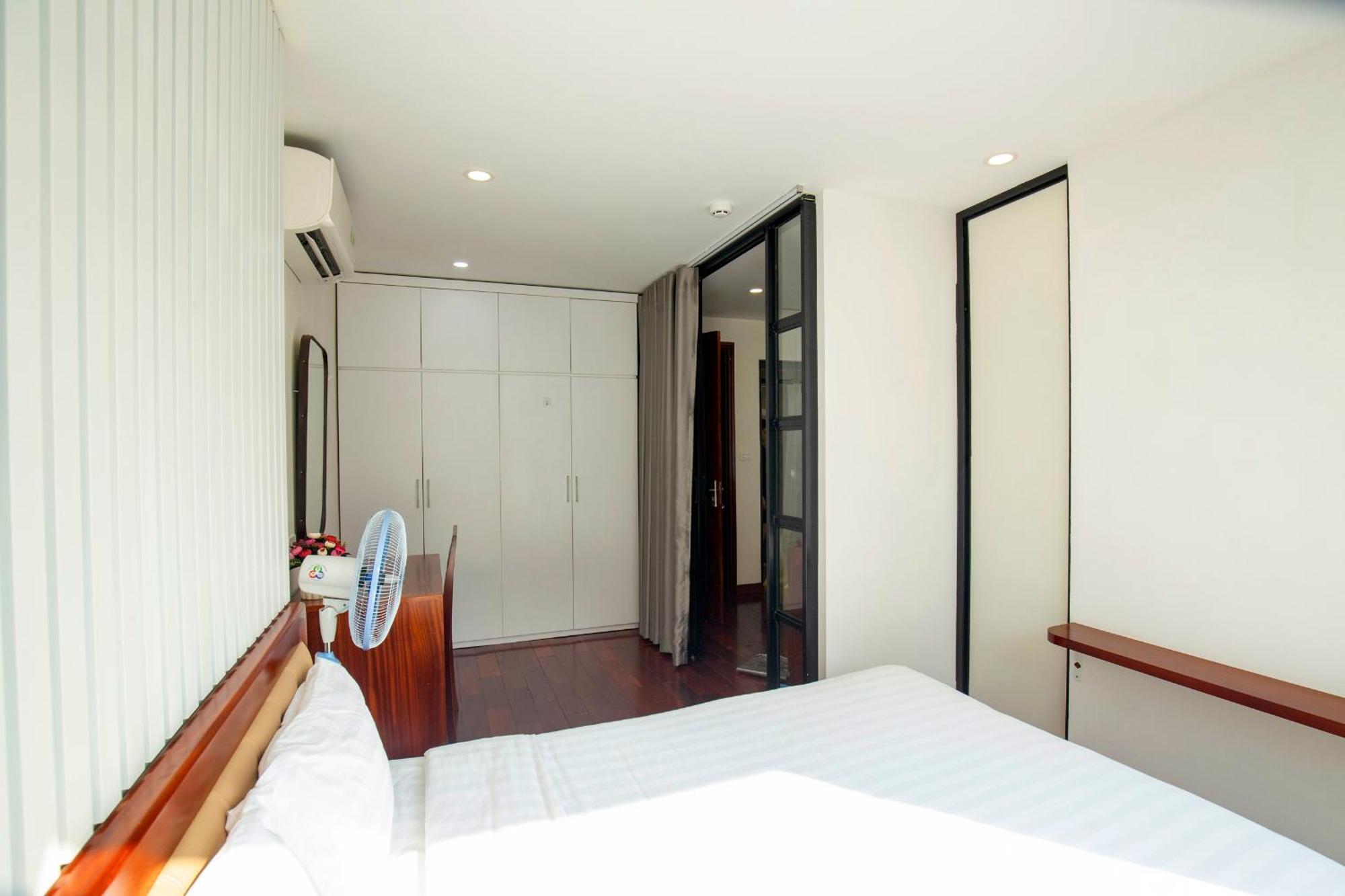 Sumitomo10 Apartment - Lane 12 Dao Tan Street Ханой Екстериор снимка