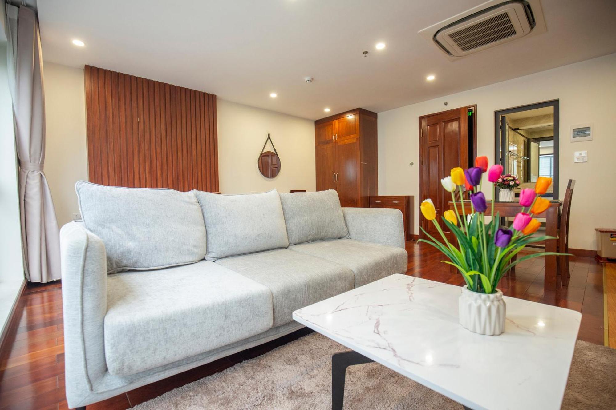 Sumitomo10 Apartment - Lane 12 Dao Tan Street Ханой Екстериор снимка